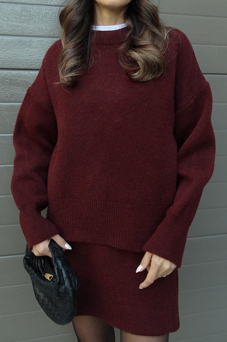 Chic Merlot Ensemble